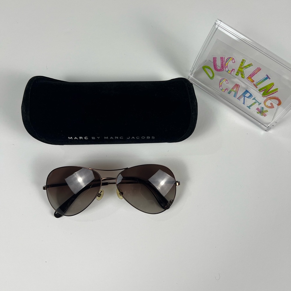 EUC Marc by Marc Jacobs  aviator Sunglasses - Brown